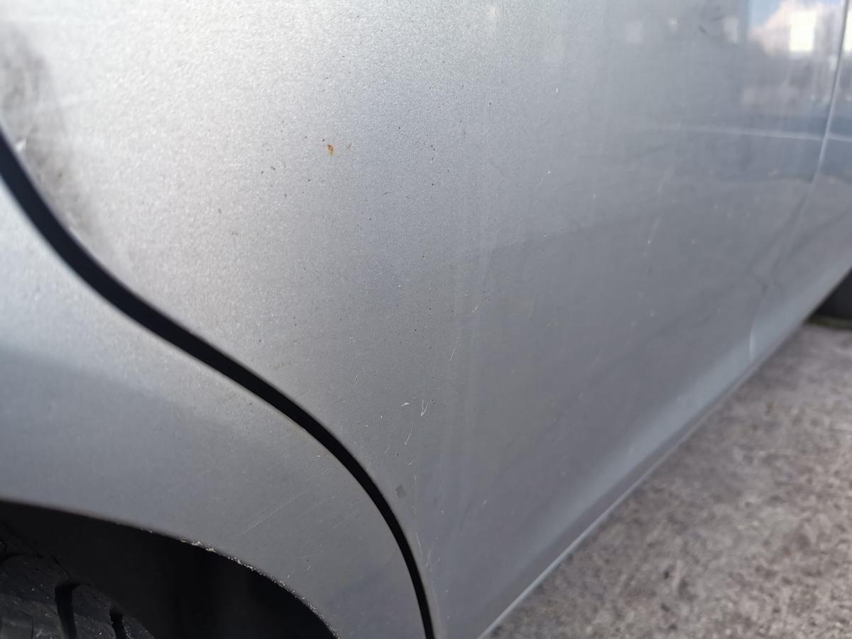 Opel Corsa D Tür Autotür Fondtür Rohbautür hinten rechts Z163 Lichtsilber met