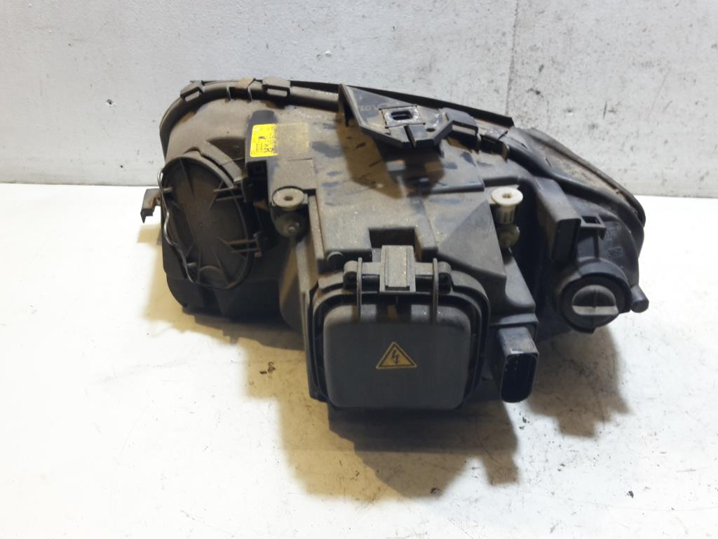 Audi A3 8P BJ 2003 Xenon Scheinwerfer vorn rechts Lampe 8P0941004D