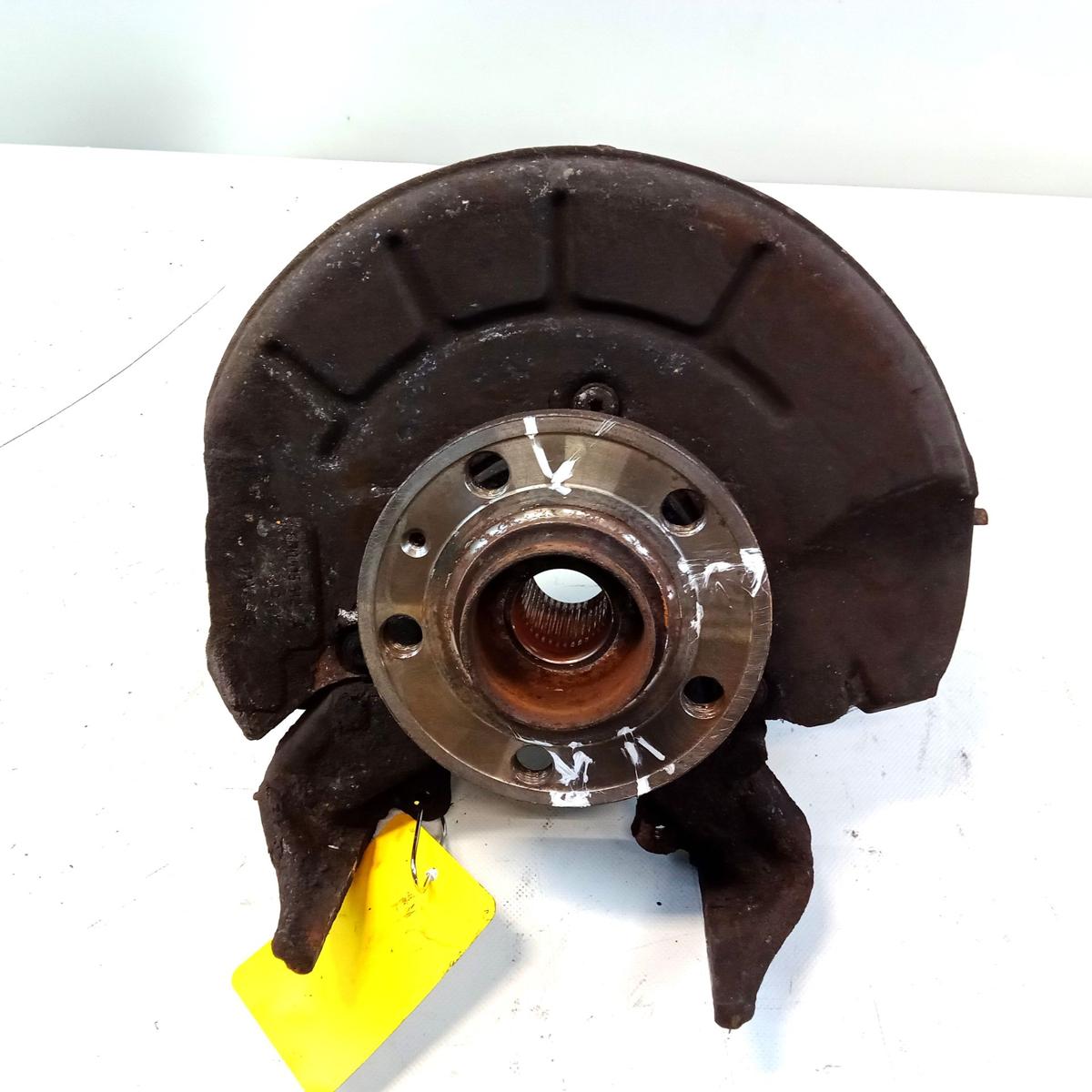 Skoda Fabia 5J Achsschenkel Radlagergeh&auml;use vorn rechts 1.2 44kw CGPB BJ2013