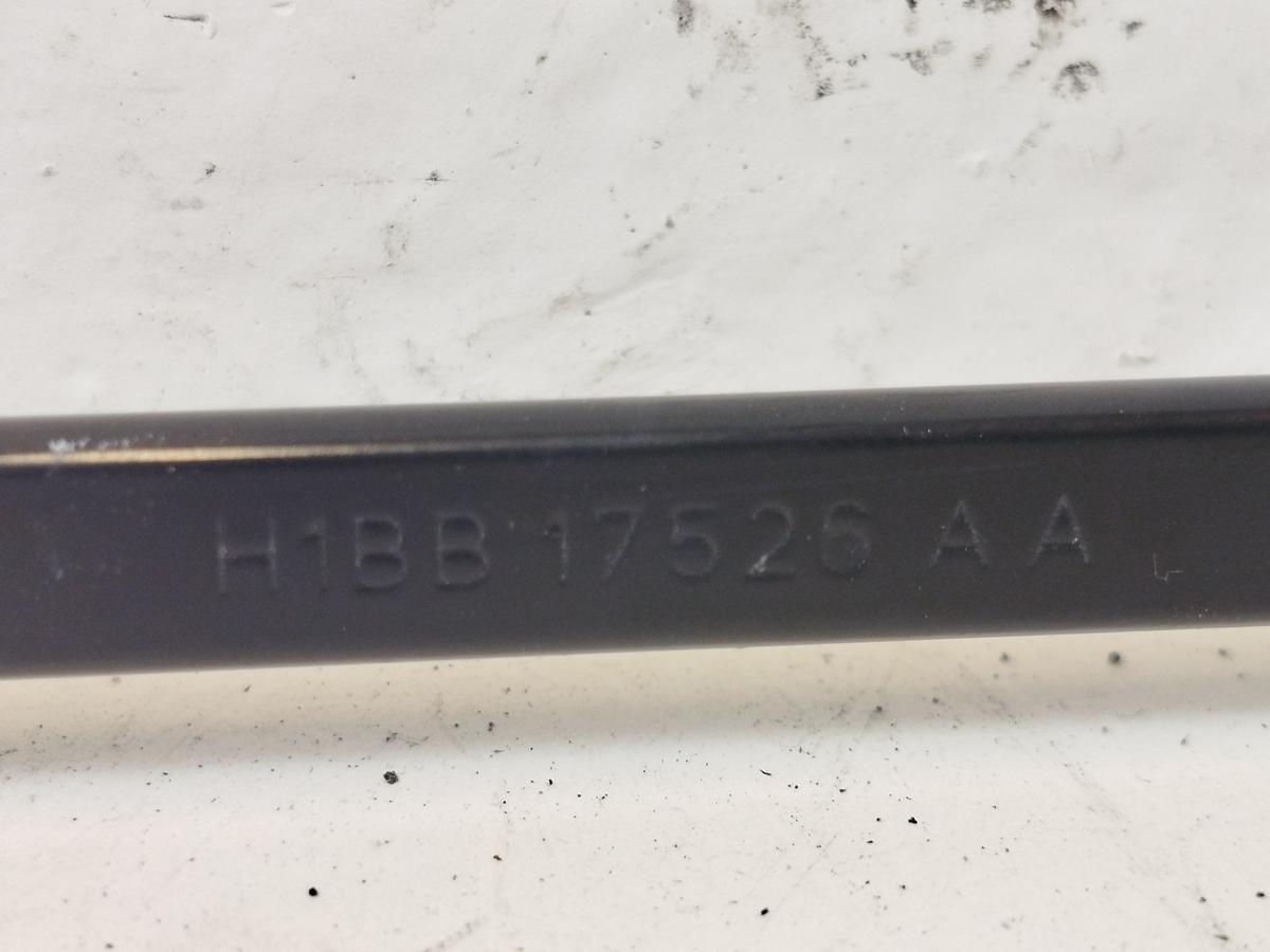 Ford Fiesta VII MK8 ab22 Wischerarm vorn links Scheibenwischerarm