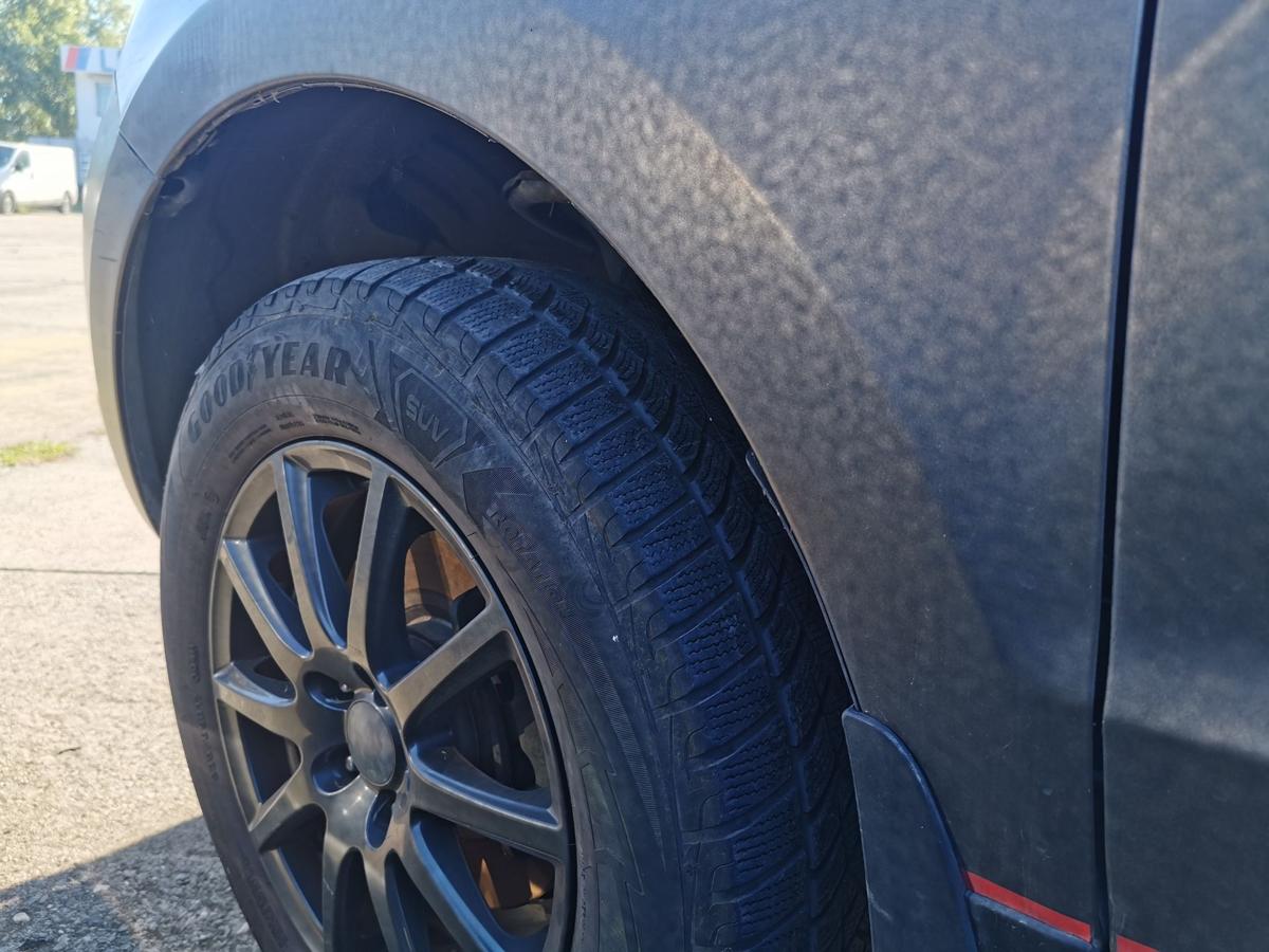 Hyundai Santa Fe CM Kotflügel Fender Seitenwand vorn links foliert TEXT BILDER