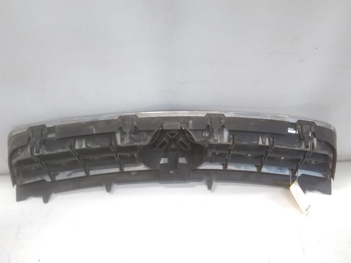 VW Touareg 7L original Kühlergrill mit Emblem BJ2005 7L6853651A