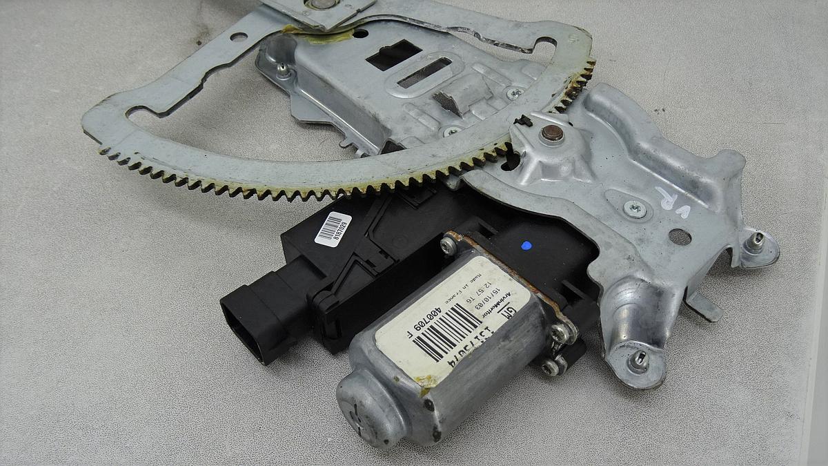 Opel Corsa C Fensterheber vorn rechts 13173066 13173074 Bj2003 inkl Motor 5 Türig