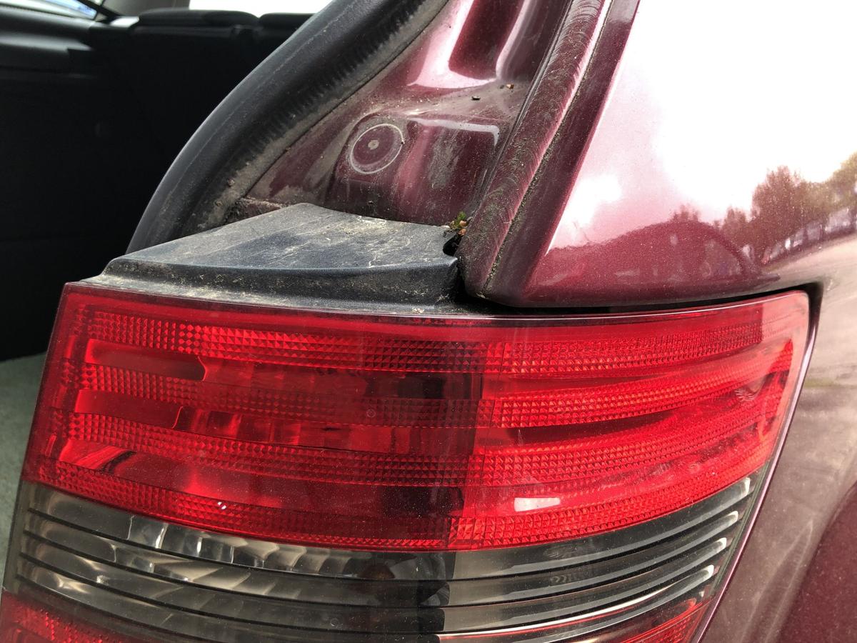 Mercedes B Klasse W245 R&uuml;ckleuchte au&szlig;en rechts Heckleuchte Ecke Au&szlig;enteil DEPO