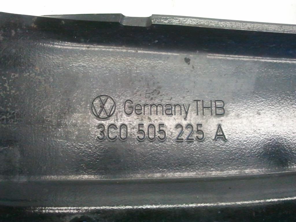 VW Passat 3C 4-Motion Bj.2007 Längslenker mit Lager Hinterachse links 3C0505225A