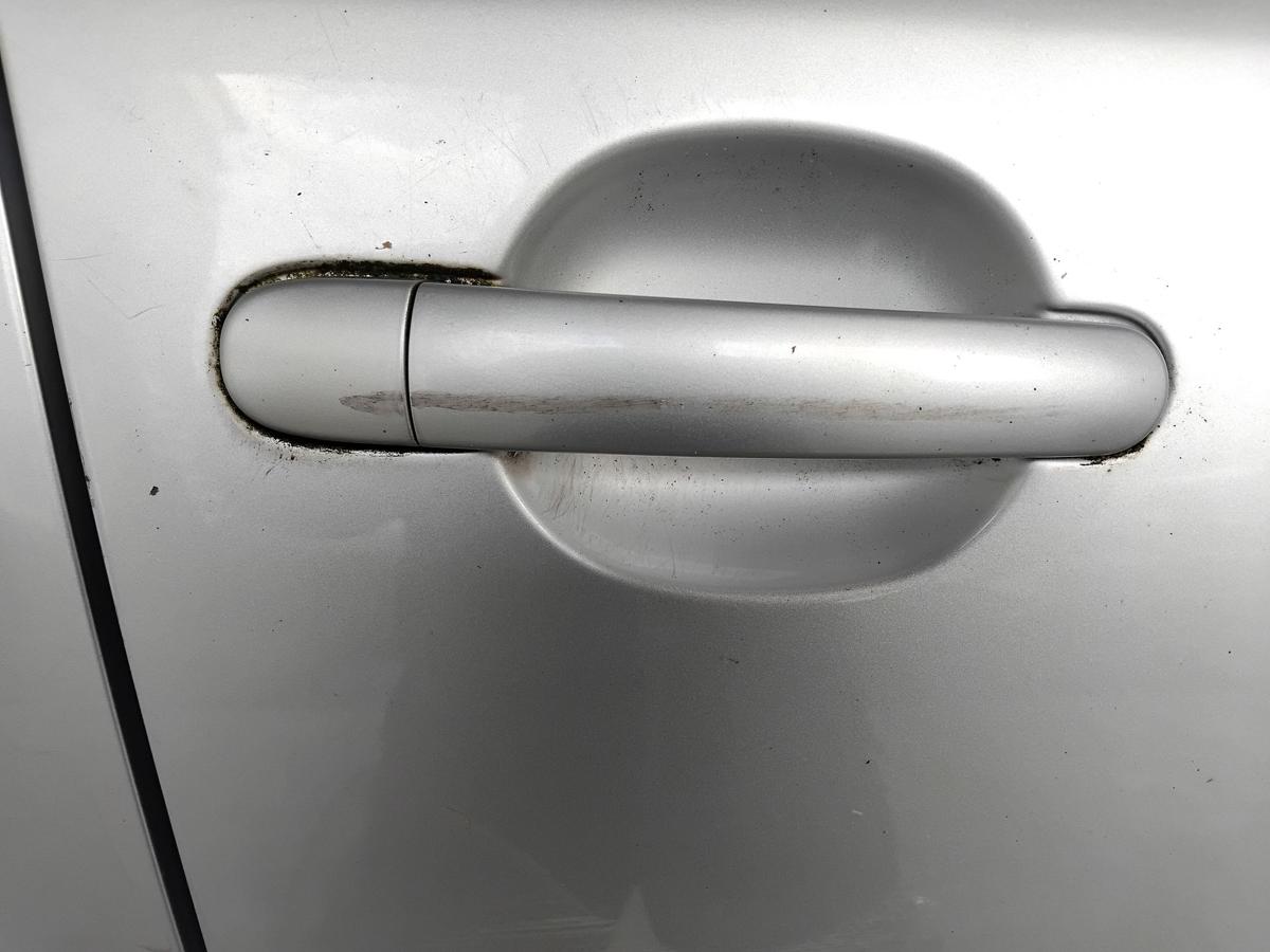 Skoda Fabia 2 5J T&uuml;r vorn rechts Beifahrert&uuml;r LA7W reflexsilbermetallic BJ2008