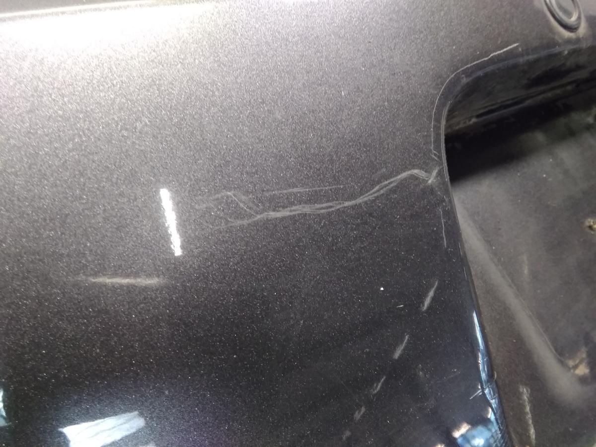 Toyota Yaris 2 original Stoßfänger Stoßstange hinten mit PDC Bj.2008