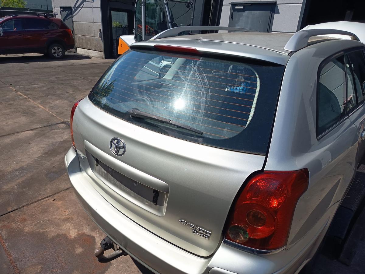 Toyota Avensis T25 Kombi original Heckklappe mit Scheibe 1C0 Polarsilber Bj 2005
