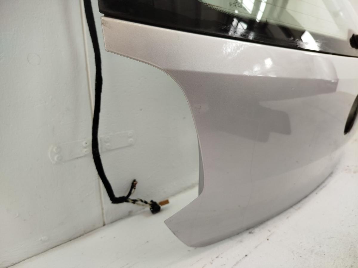 VW Polo 6R Heckklappe Kofferklappe Kofferraumdeckel Heckscheibe LA7W silber