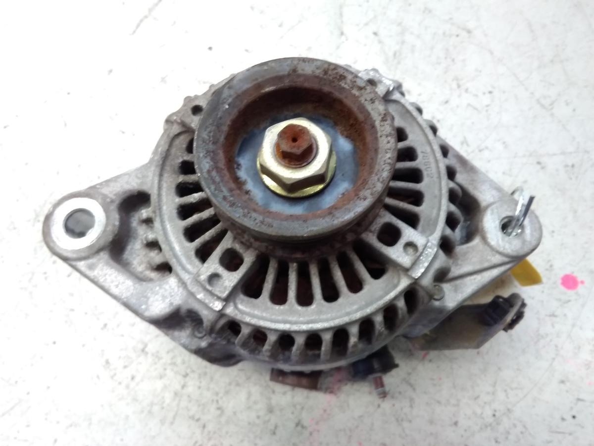 Toyota Yaris Verso original Lichtmaschine Generator 2706021031 1.5 77kw BJ2004