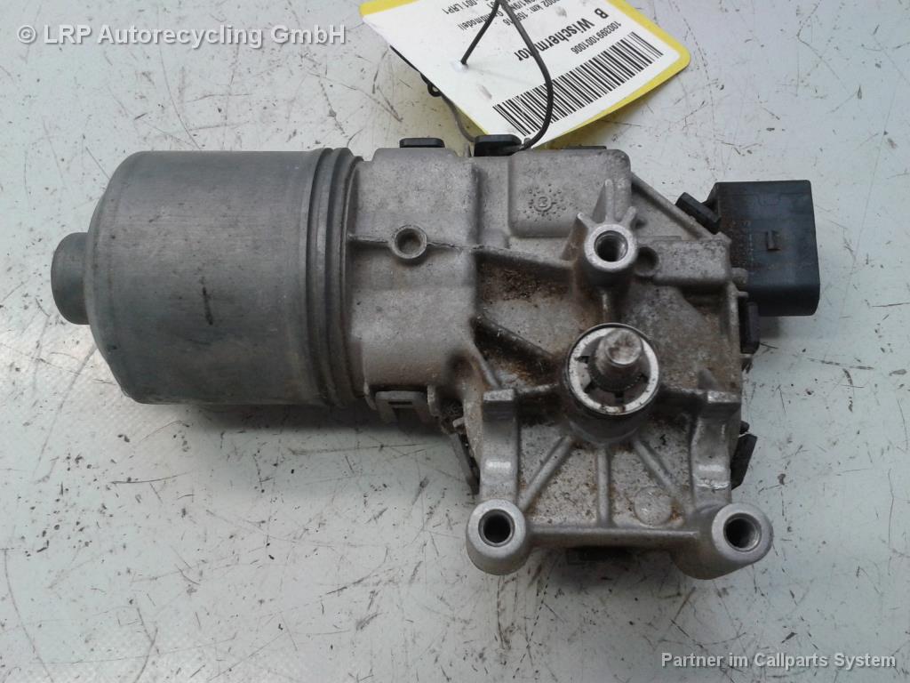 VW Polo 9N Wischermotor vorn 6Q1955119A 0390241524 BOSCH BJ2002