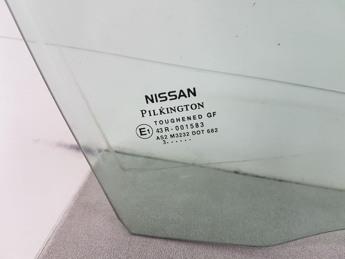 Nissan Micra K12 Türscheibe vorn rechts in grüncolor Bj2003 5 Türig