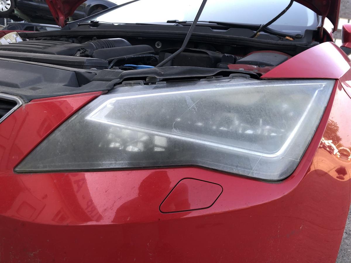 Seat Leon 5F Scheinwerfer vorn links Hauptscheinwerfer Voll LED Tr&uuml;b Valeo