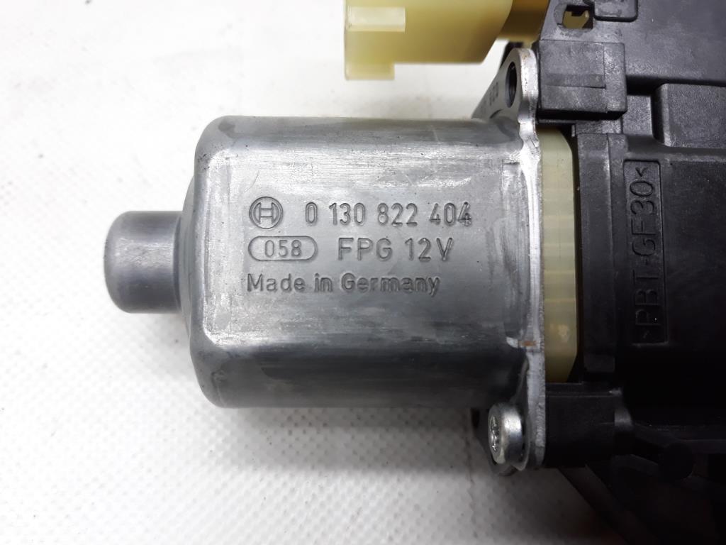 Ford Fiesta 6 JA8 Fensterhebermotor vorn links 8A6114A389B 0130822404 BJ2009