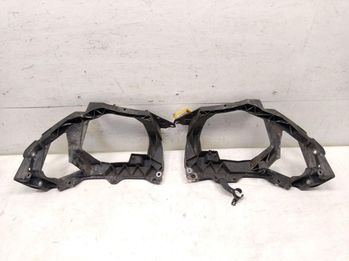 Smart Forfour 454 original Satz Scheinwerferaufnahmen links und rechts Bj.2004