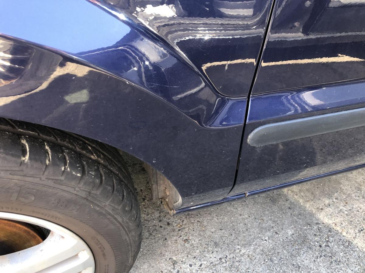 Ford Fusion JU2 Kotfl&uuml;gel vorn links Fahrerseite Lugano blau met