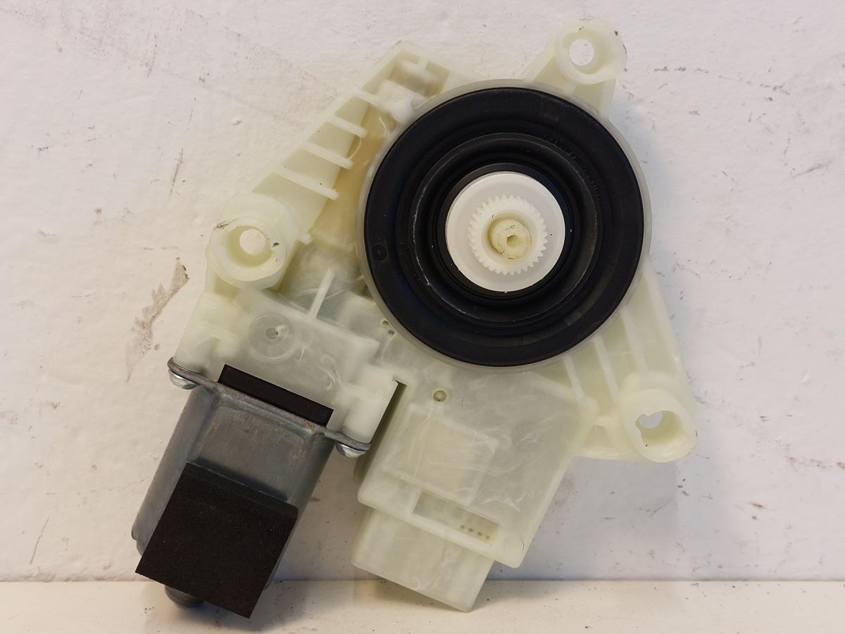 VW Passat 3G B8 Limo Fensterhebermotor hinten links Motor Fensterheber VW Passat 3G B8 Limo Fensterhebermotor hinten links Motor Fensterheber