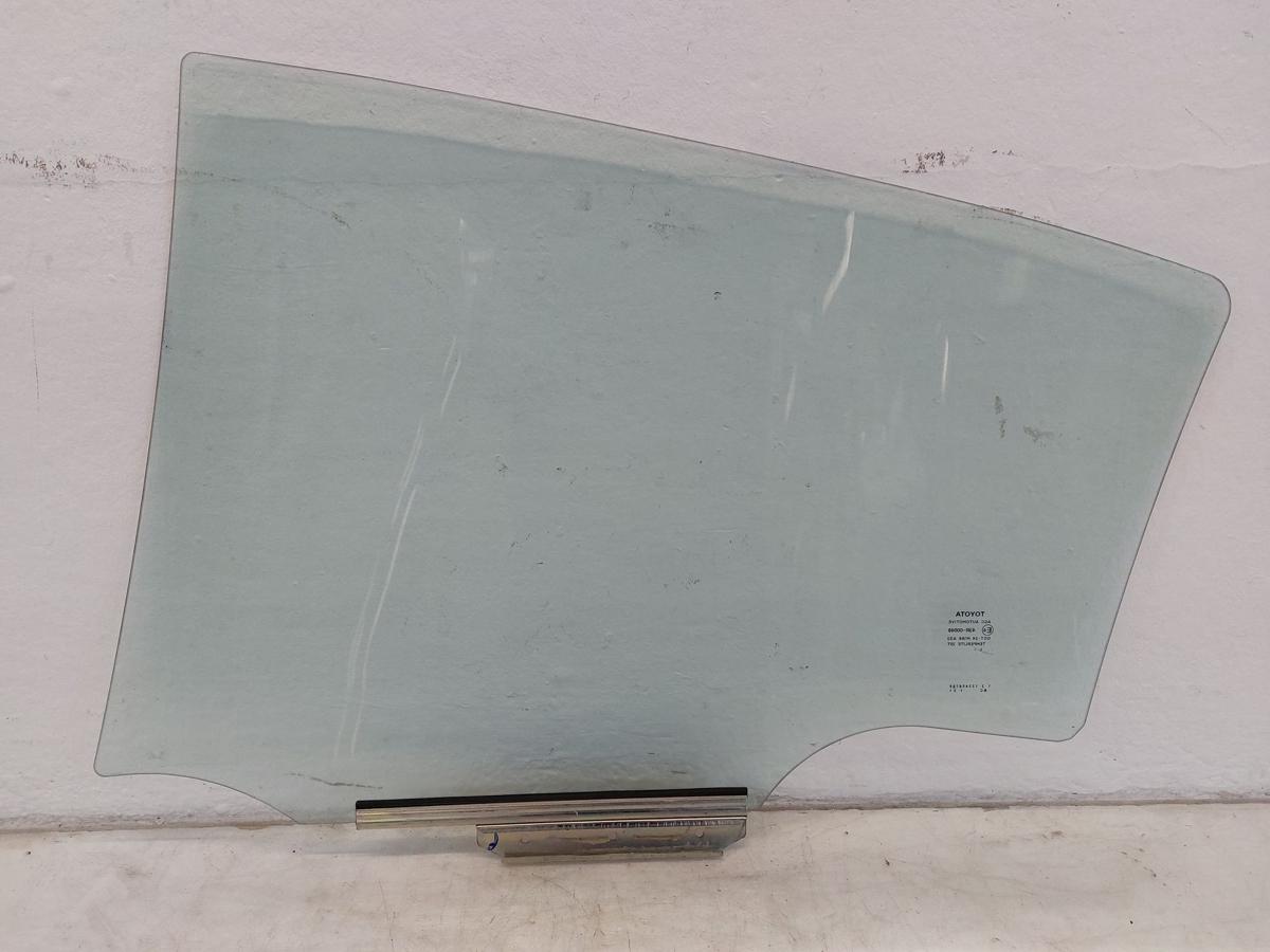 Toyota Yaris XP13 T&uuml;rscheibe hinten rechts Seitenscheibe Fenster Colorglas
