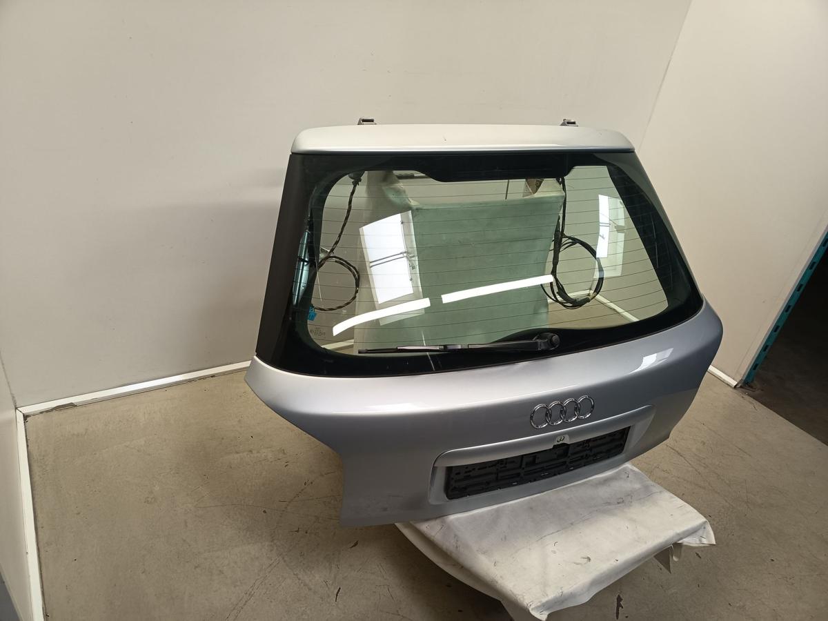 Audi A3 8L original Heckklappe mit Scheibe Y7M Aluminiumsilber Bj 2000
