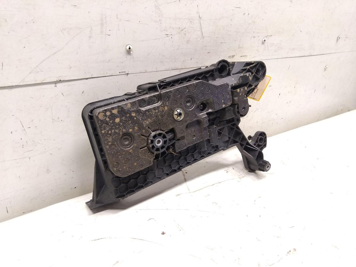 VW Golf Sportsvan original Batteriekonsole 1.4TSI 92kw CZCA Bj.2017