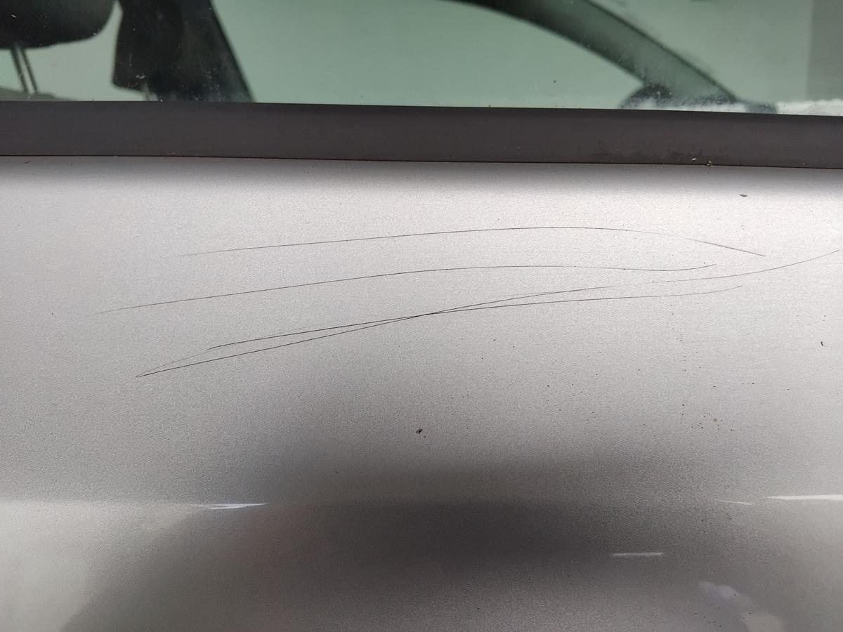 VW Golf 6 Tür vorn rechts Beifahrertür LA7W reflexsilbermetallic 3-Türer BJ2009