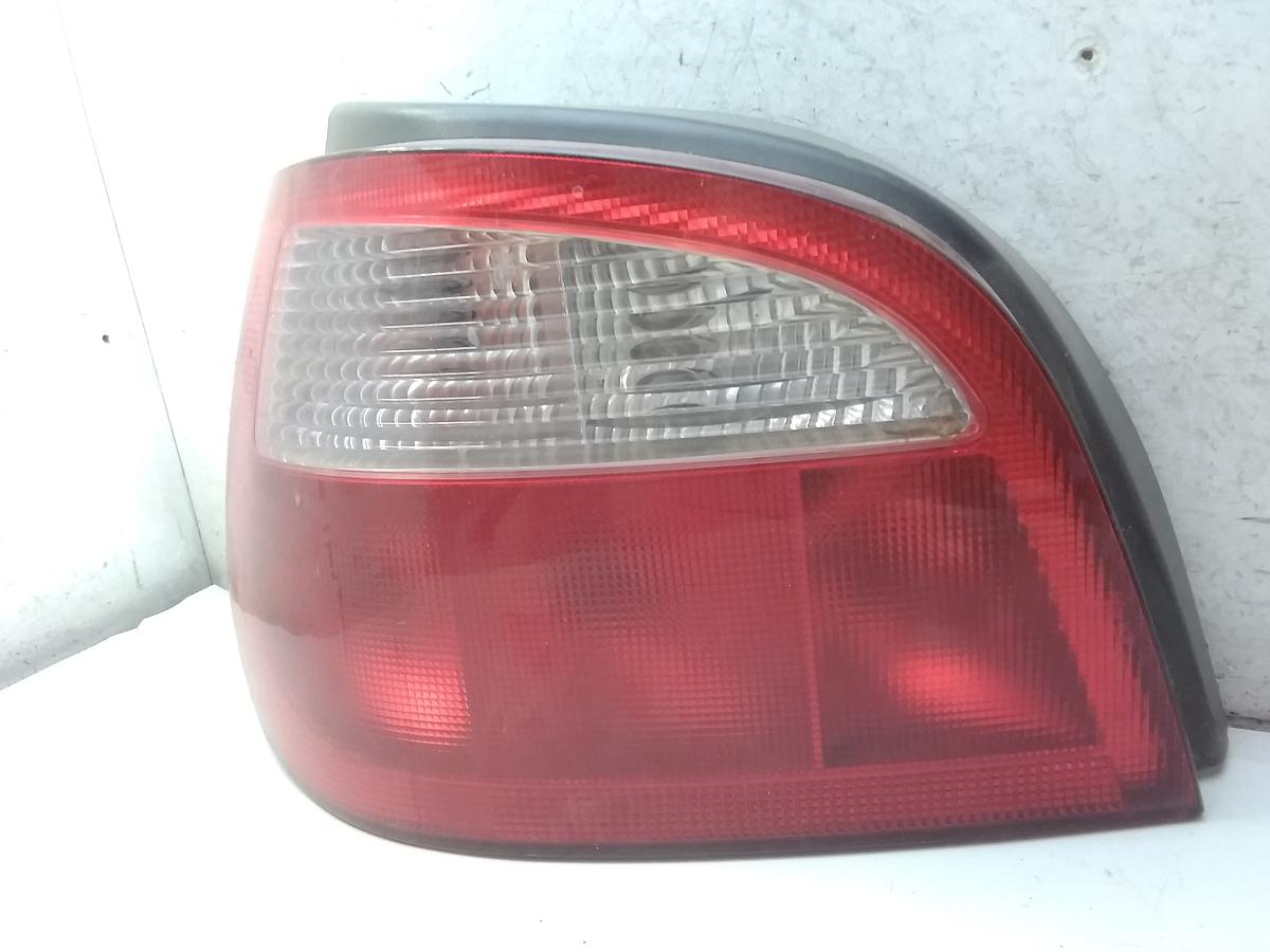 Renault Megane 1 original Rückleuchte Heckleuchte links 5-türig Fließheck Bj.2002