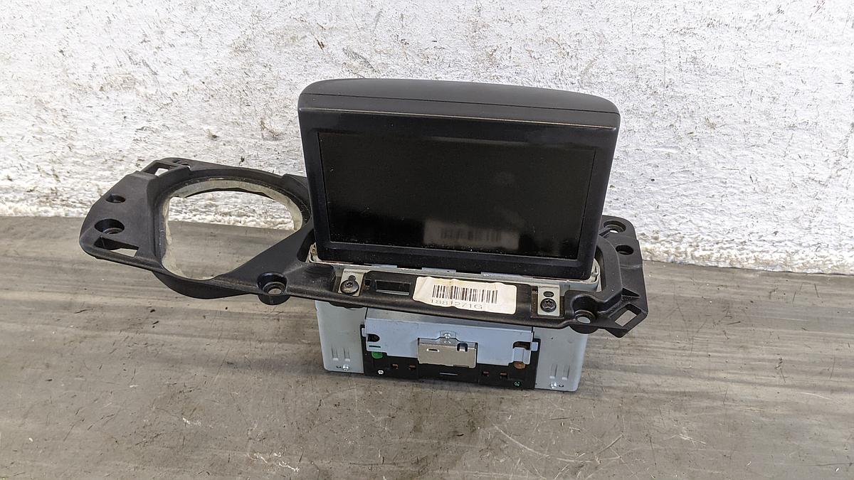 Volvo V70 B Display Navigation Radio Anzeige ausfahrbar 31215502