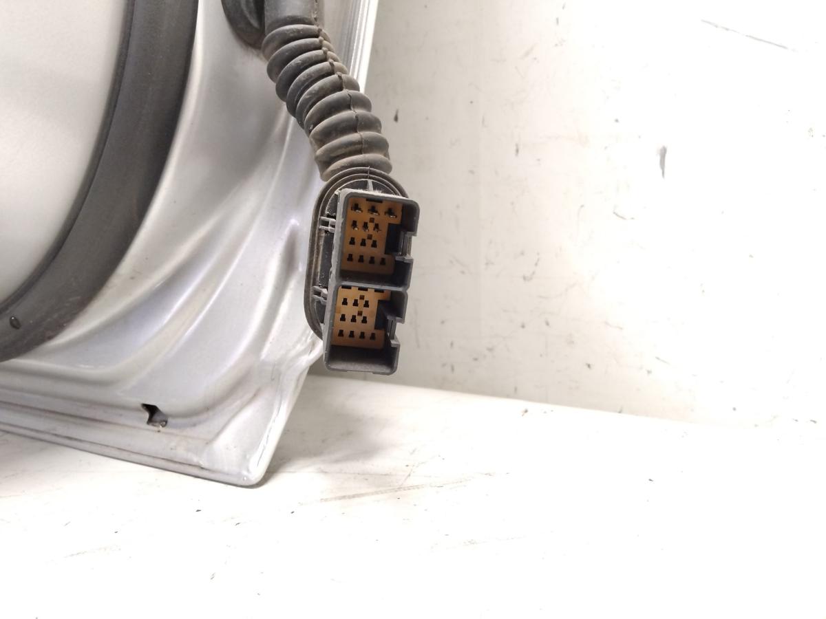 Ford Focus 2 Limo Facelift T&uuml;r hinten links polarsilbermetallic Bj.2009