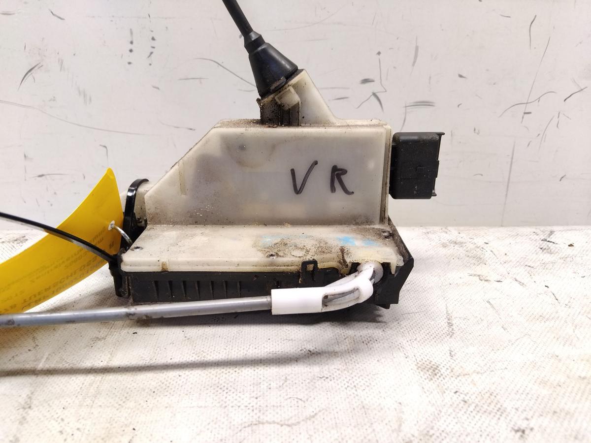 Citroen C4 Serie 2 Typ N original T&uuml;rschlo&szlig; vorn rechts mit ZV Bj.2012