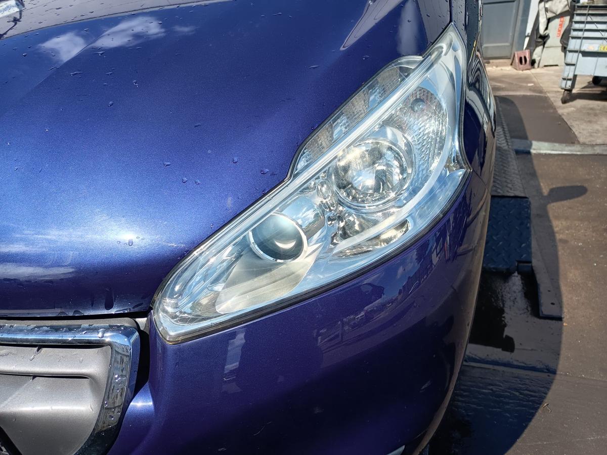 Peugeot 208 I orig Scheinwerfer links Halogen Fahrerseite Bj 2012-2015