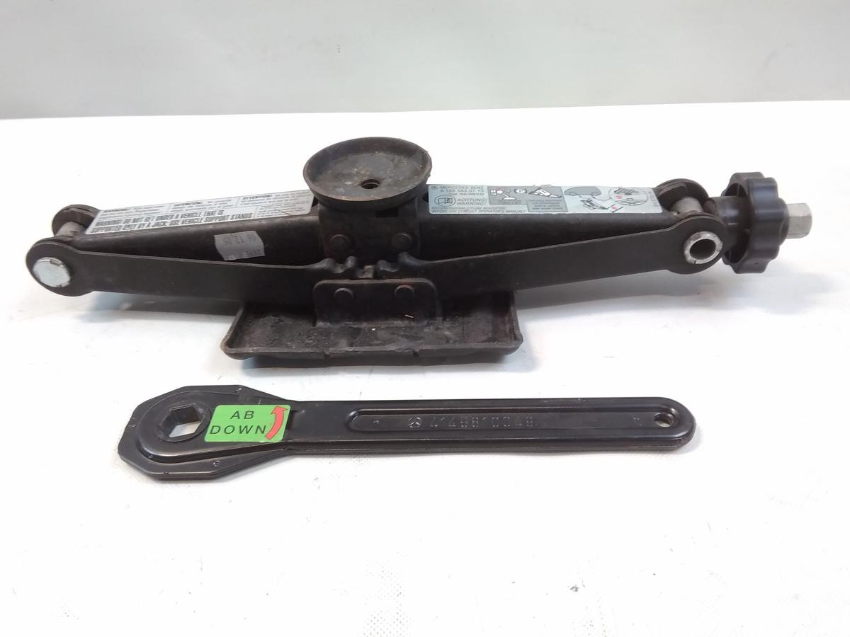 Mercedes A-Klasse W169 original Wagenheber mit Kurbel BJ2005 1685830715