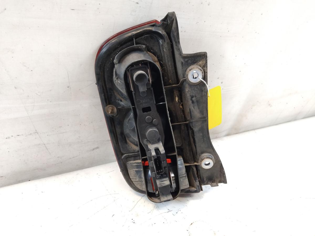 Nissan Micra K12 original R&uuml;ckleuchte Schlussleuchte rechts 5t&uuml;rig BJ2003