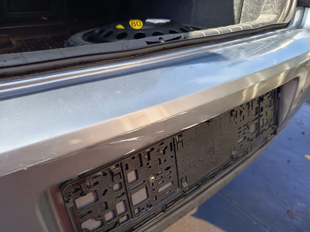 Opel Vectra C original Stoßstange Fänger hinten/Heck Z163 Lichtsilber Bj 2004