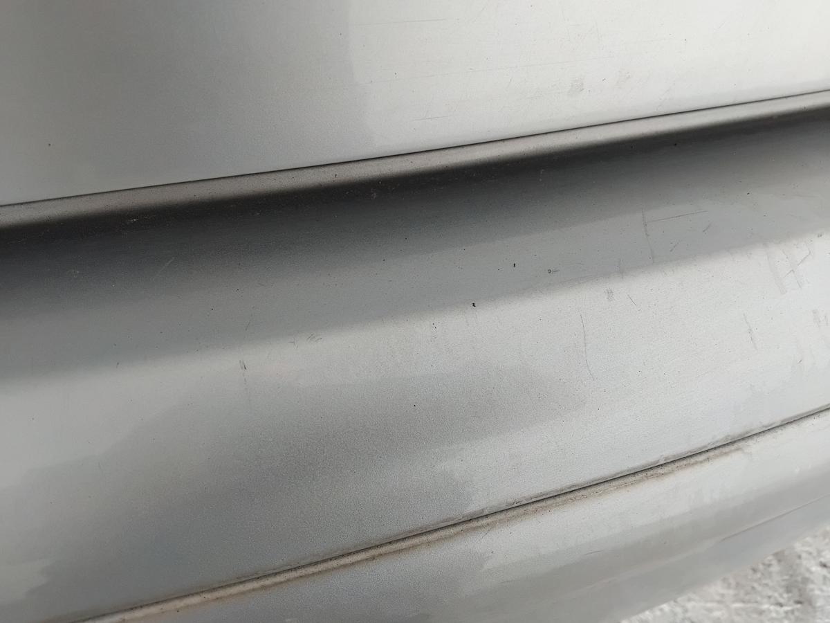 VW Bora Limousine original Sto&szlig;stange Sto&szlig;f&auml;nger hinten PDC BJ2002 LA7W reflexsilbermetallic