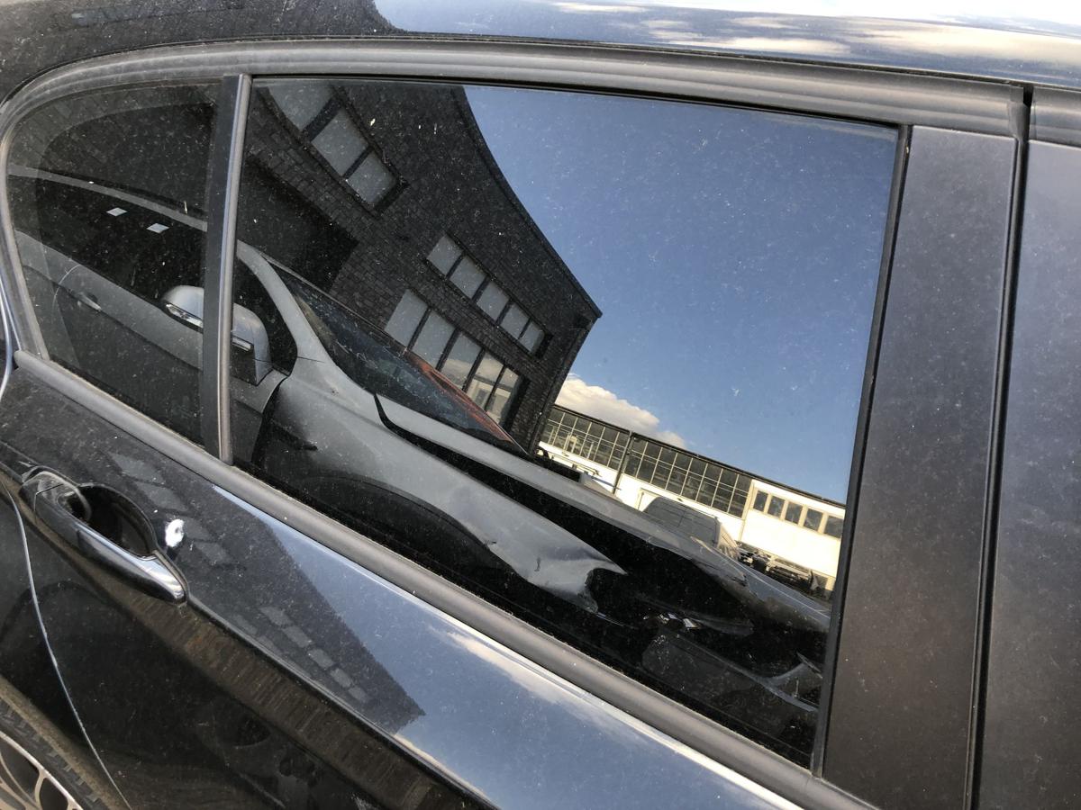 BMW 1er F20 Türscheibe hinten rechts Seitenscheibe 5 türer Foliengetönt