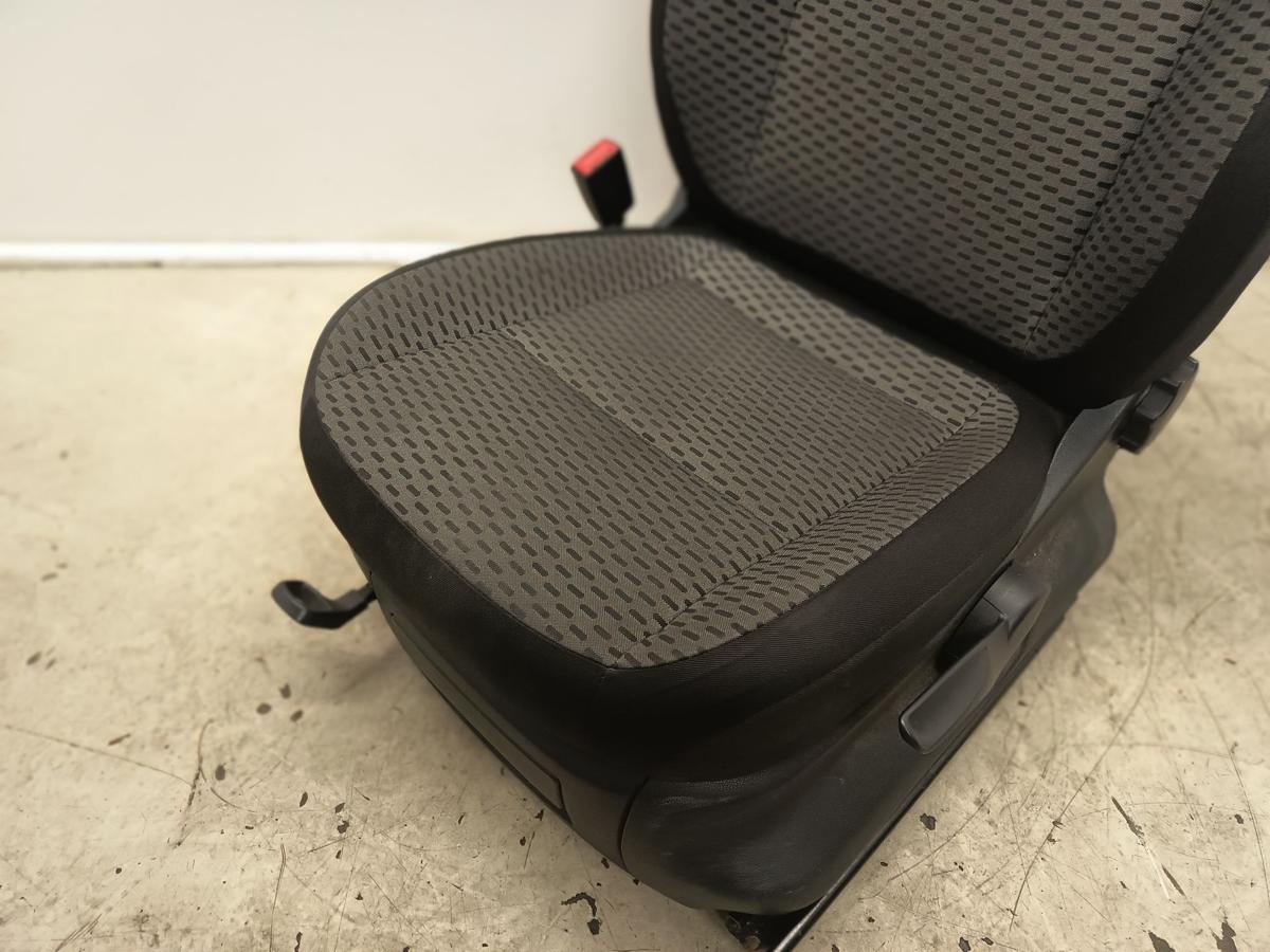 Skoda Roomster 5J orig Sitz vorn links Sitzheizung Fahrer h&ouml;henverstellbar Bj 12