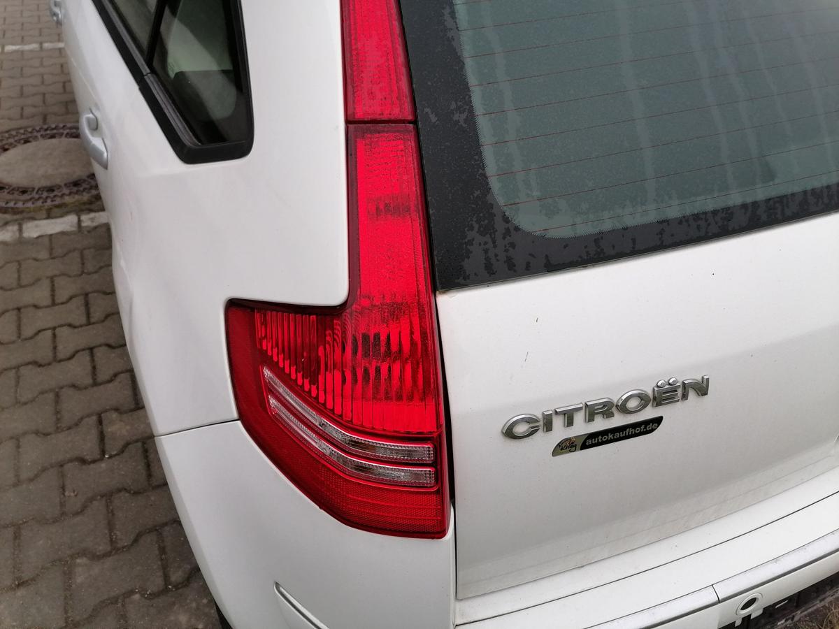 Citroen C4 original Rückleuchte Schlussleuchte links 5-Türer Bj.2009