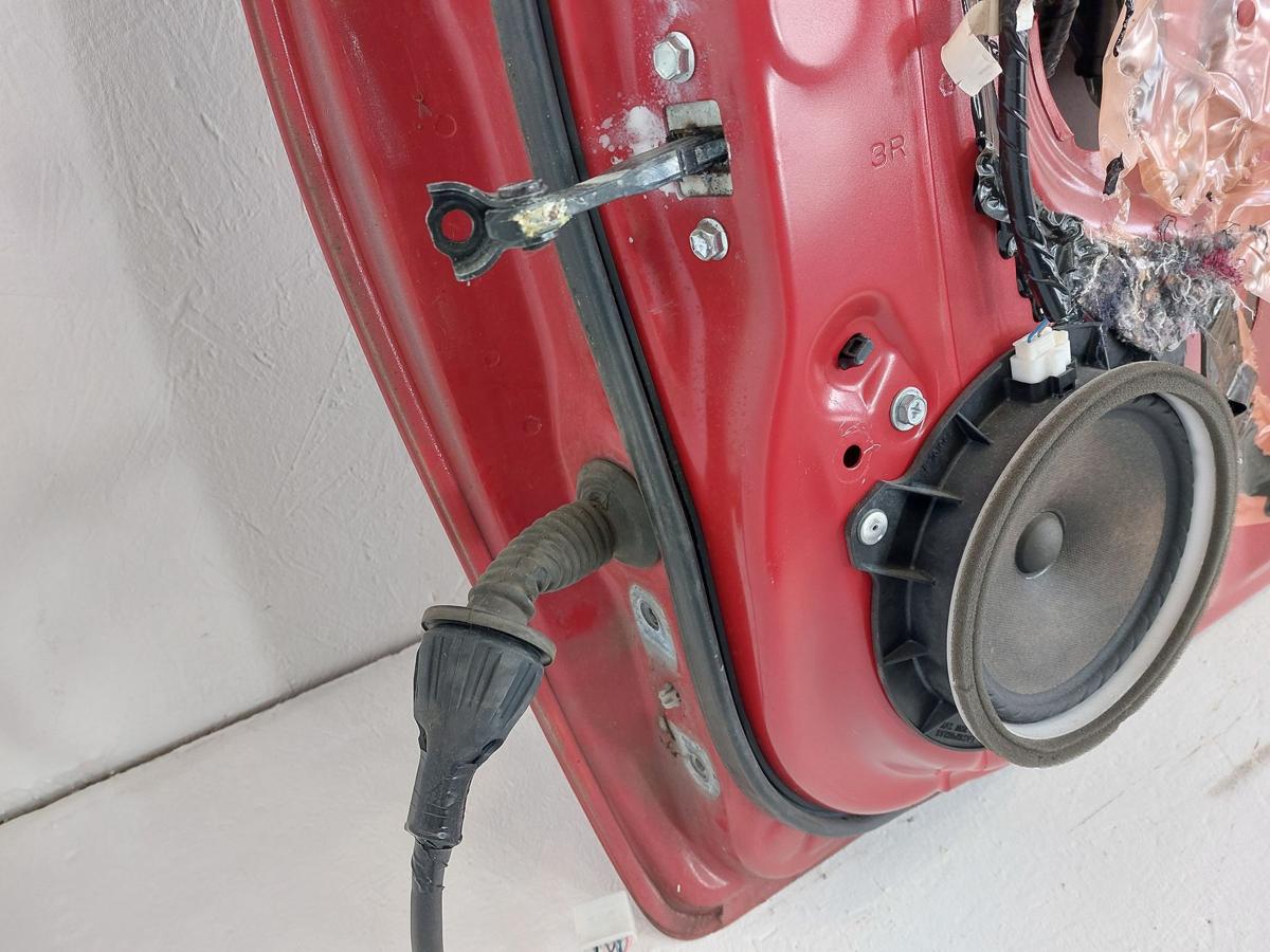 Toyota Yaris XP9 T&uuml;r vorn rechts Beifahrert&uuml;r nur f&uuml;r 3 t&uuml;rer 3P0 Super Red