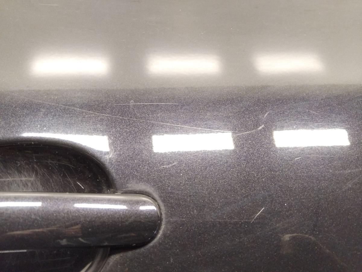 VW Polo 9N3 T&uuml;r vorn links Fahrert&uuml;r links 5t&uuml;rig schwarzmetallic LC9Z Bj.2007