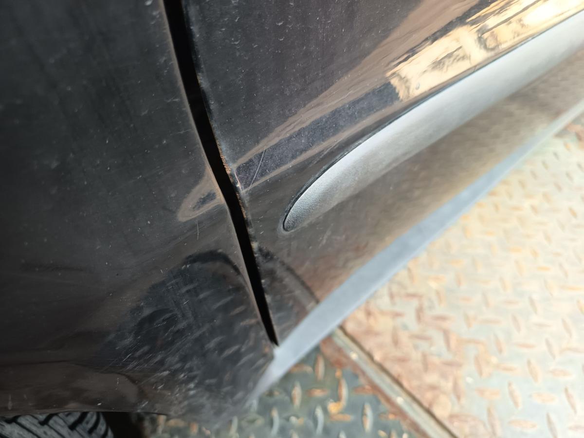 Mercedes A-Kl. W168 original T&uuml;r vorn links Fahrer 696 Nachtschwarz Bj 1999