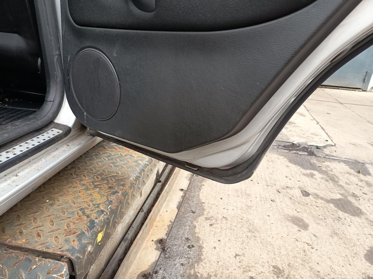 VW Golf IV original T&uuml;r hinten rechts LA7W Reflexsilber Baujahr 2002