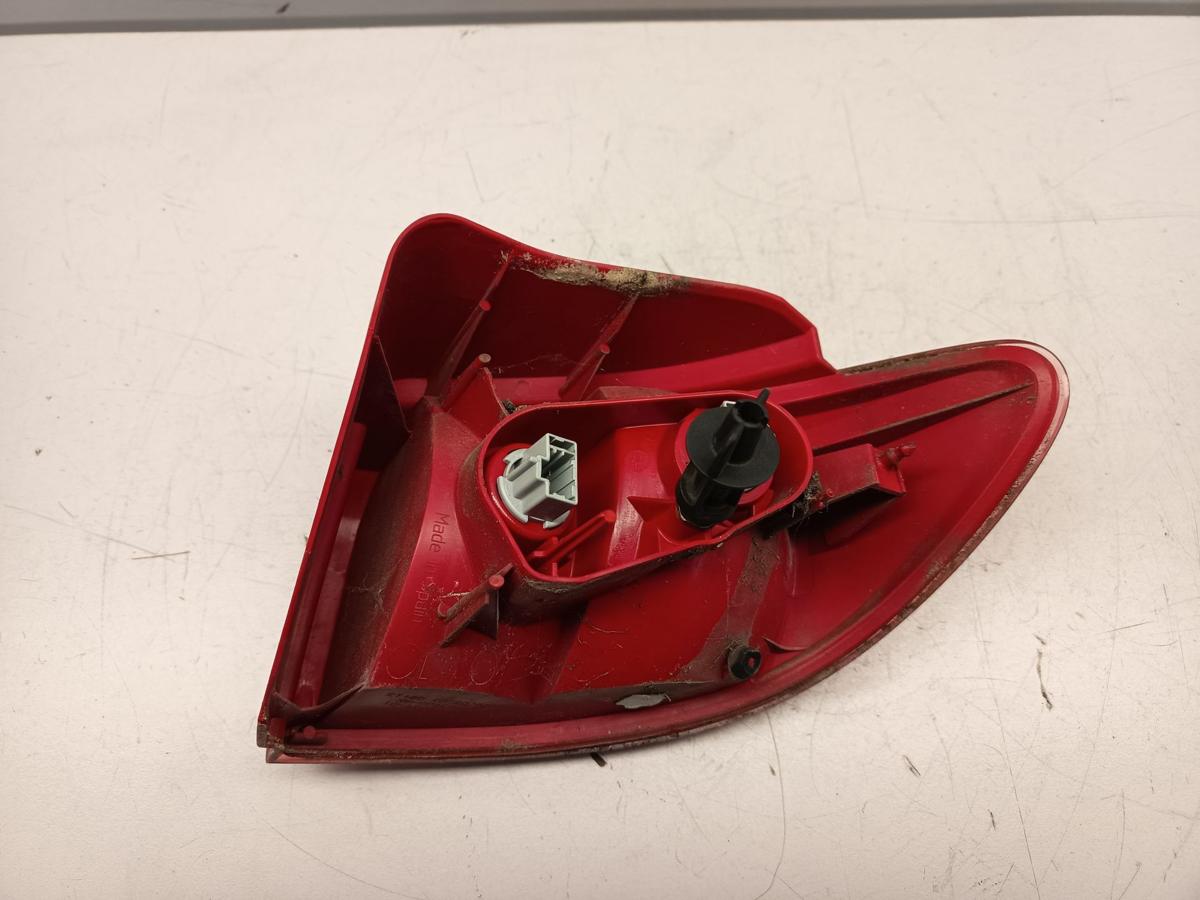 Mazda 2 DY original R&uuml;ckleuchte links aussen vor Facelift Bj 2003