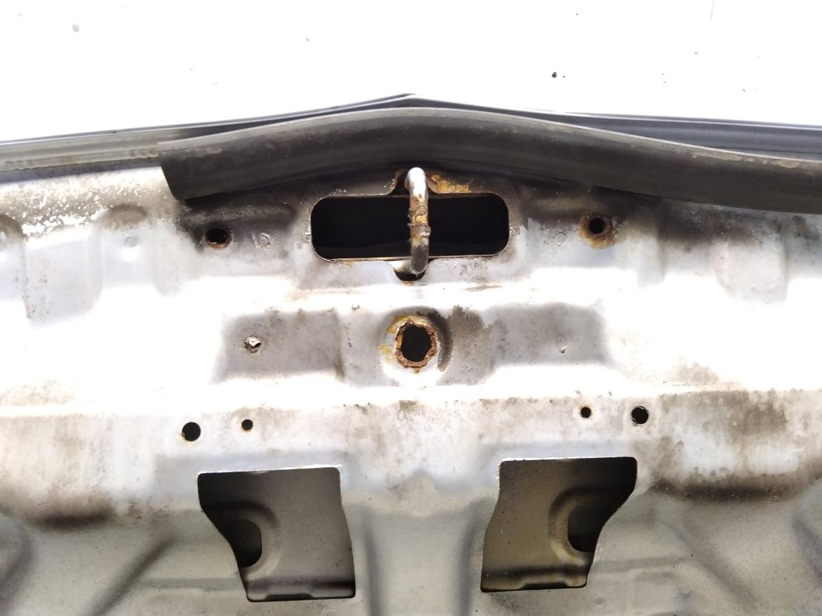 Mitsubishi Colt Z30 original Motorhaube Deckel vorn hellblaumet. BJ2004