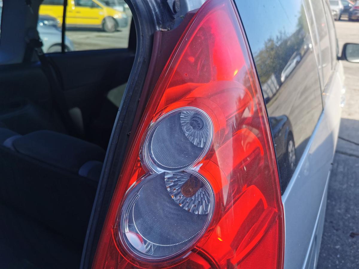Mazda 5 CR Rückleuchte Schlussleuchte Rücklicht Lampe hinten rechts bis 2008
