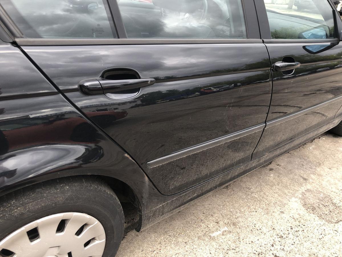 BMW 3er E46 Facelift T&uuml;r hinten rechts Fondt&uuml;r Rohbau Limo 475/9 Black Saphir