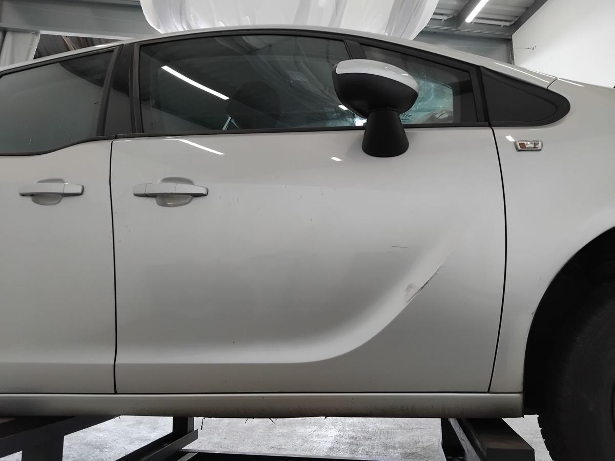 Opel Meriva B Tür vorn rechts Beifahrertür GAN argonsilbermetallic Z176 BJ2013