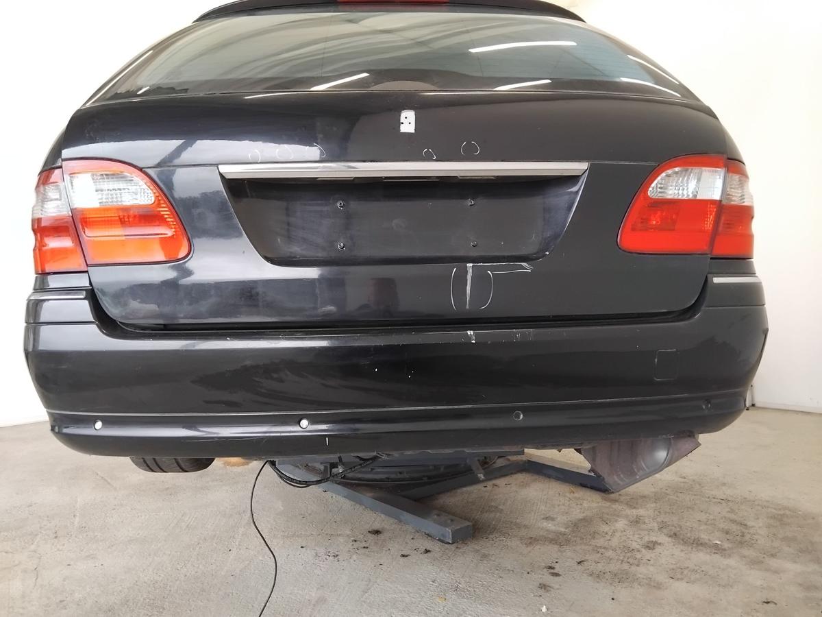 Mercedes E-Klasse Kombi S211 orig. Stoßfänger Stoßstange hinten mit PDC BJ2004