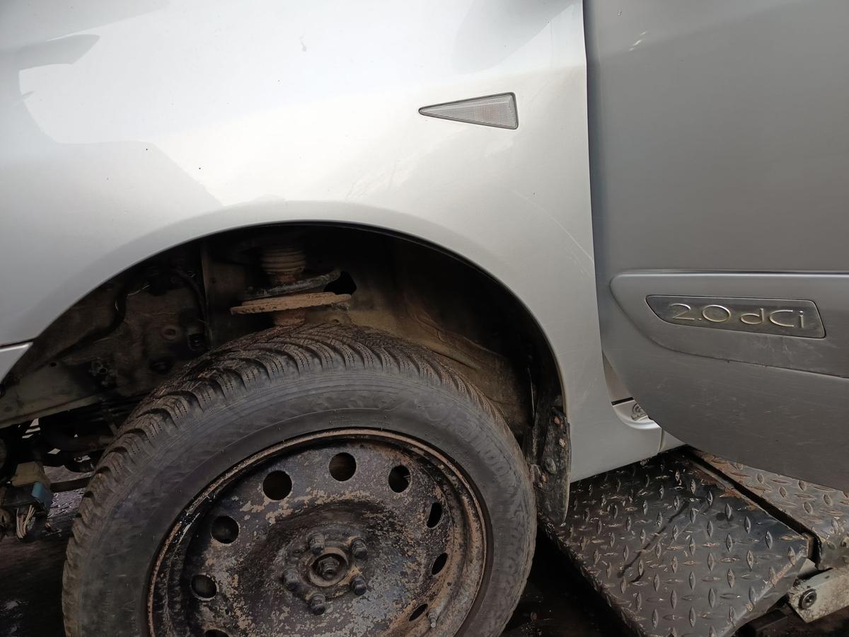 Renault Espace IV 4 orig Kotflügel links Front TED 69 Silber Bj 2010