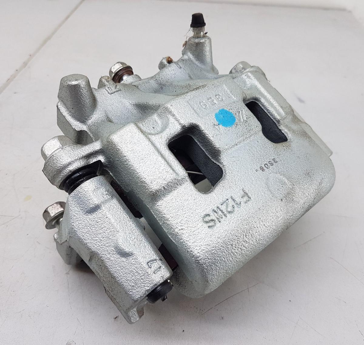 Mitsubishi Eclipse Cross Bremssattel vorn links Bj2023 2,4 72kw 4WD Allrad