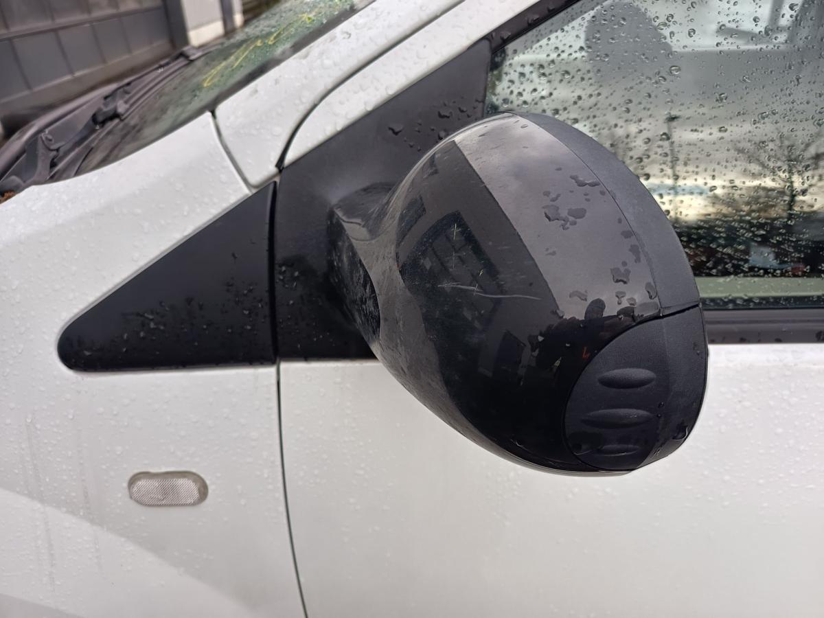 Renault Twingo II original Aussenspiegel links elektrisch unlackiert Bj 2009